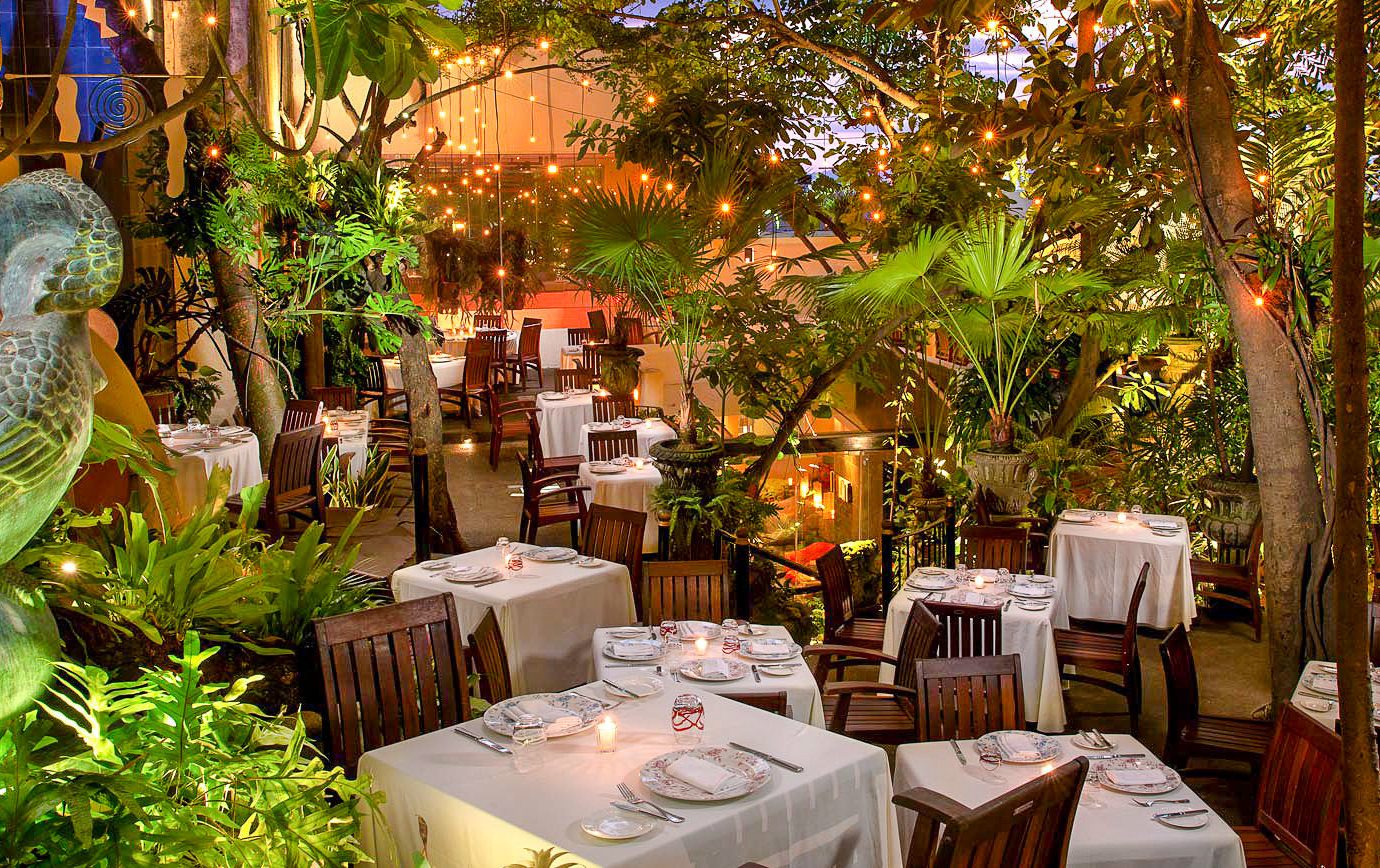 The 25 Essential Restaurants in Puerto Vallarta