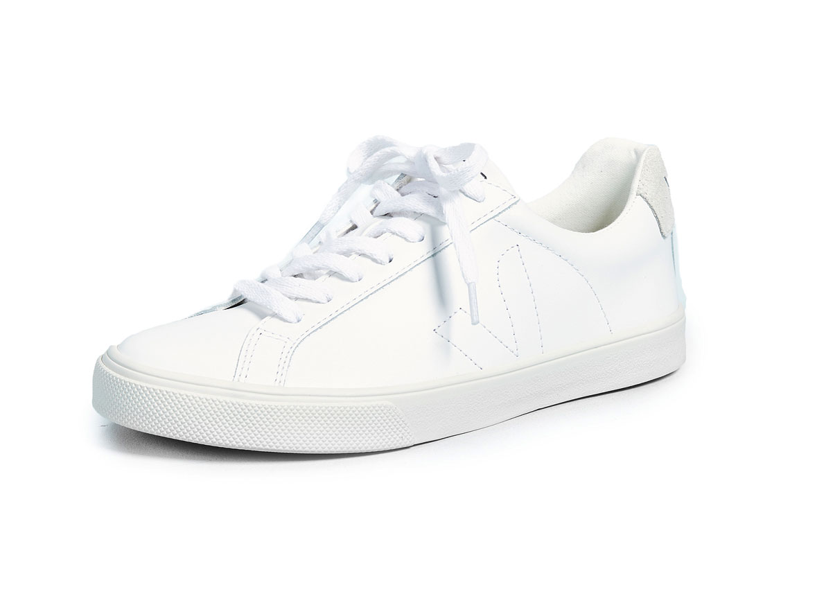 cool white tennis shoes